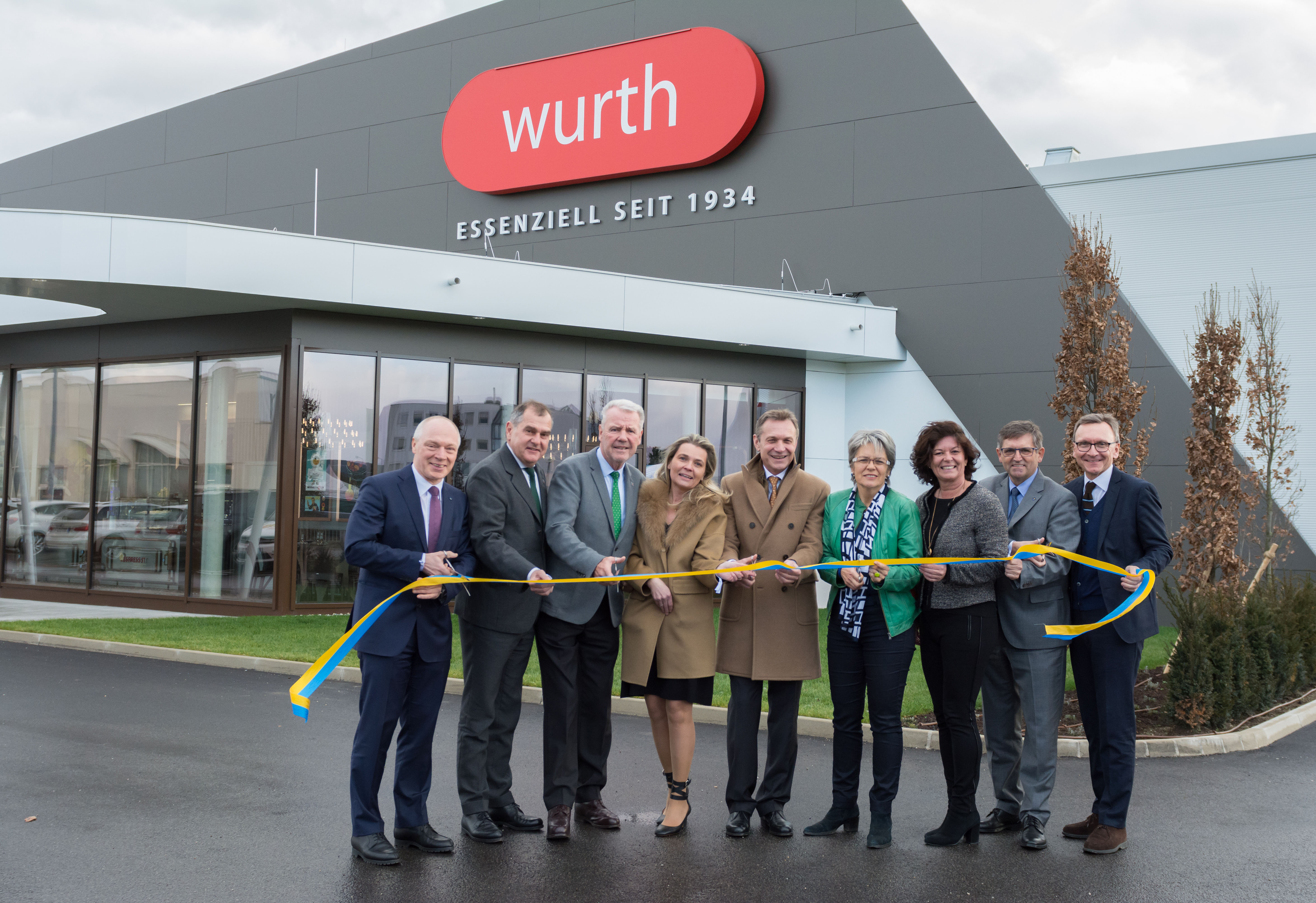 Wurth: Eröffnung Wurth Essenzenfabrik im ecoplus Wirtschaftspark nova city  in Wiener Neustadt — NÖBEG